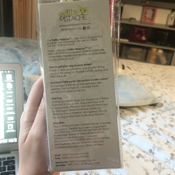 Pink converse for small doggies - Picture 3 of 7